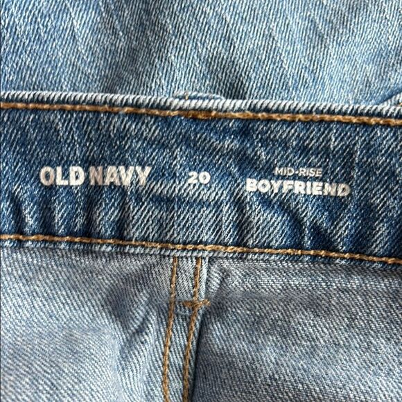 OLD NAVY 20 Mid Rise Boyfriend Blue Frayed Hem Denim Shorts 5" Inseam Stretch - Picture 6 of 8